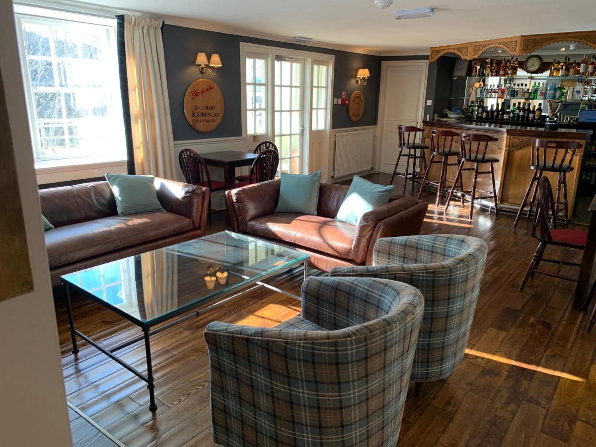Отель The Delnashaugh Ballindalloch Экстерьер фото