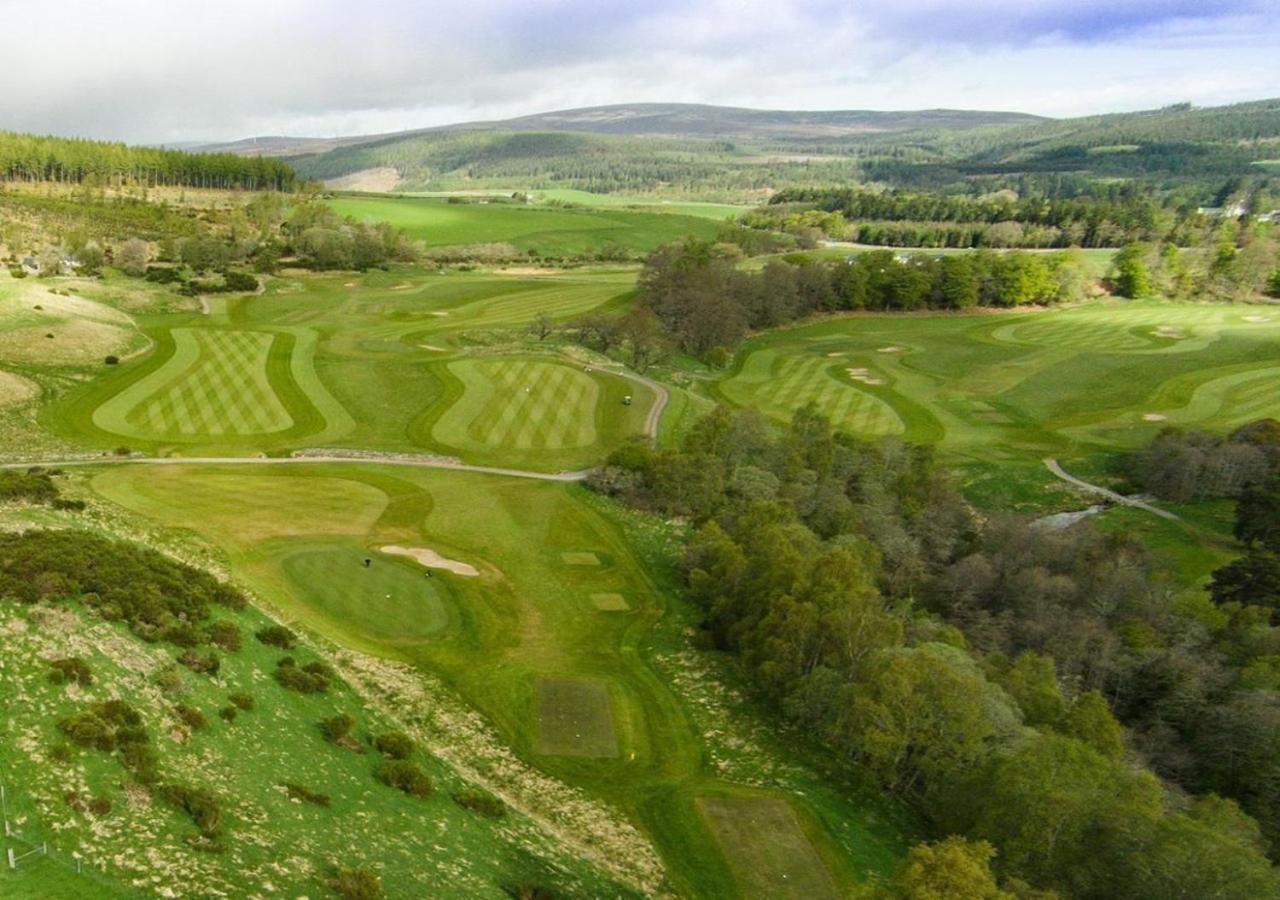 Отель The Delnashaugh Ballindalloch Экстерьер фото